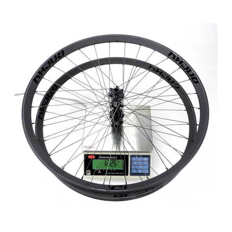 ROCKY AS33 SL CARBON 29ER / Carbon-Ti X-HUB SP carbon MTB wheelset from 1.230g