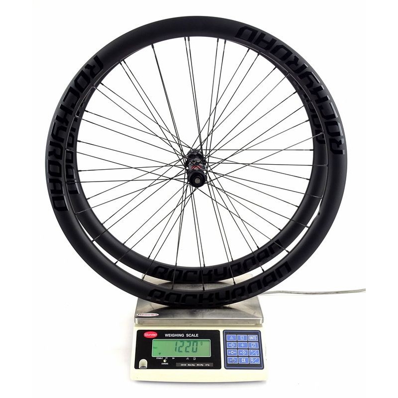 Ruote carbonio ROCKYROAD 38T DISC TUBOLARE / DT Swiss 240 EXP SP CENTER LOCK da 1.220g