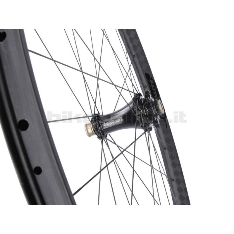 Extralite CarboCamber 3 / Extralite Hyper3 Carbon MTB wheels 1.080g