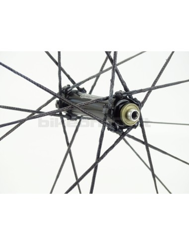 Berd Spokes - Montaggio coppia ruote con raggi Berd PolyLight e nipples in ergal