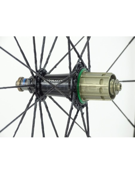 Berd Spokes - Assembly of wheels with Berd PolyLight spokes and alloy nipples