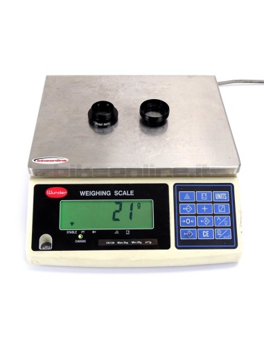 Extralite - Superlight bottom bracket bearing cup set for BSA 68/73mm 21g_
weight on the scale