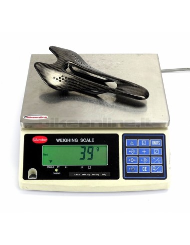 GELU - K-3 carbon saddle is the lightest in the world and in the universe only 39g