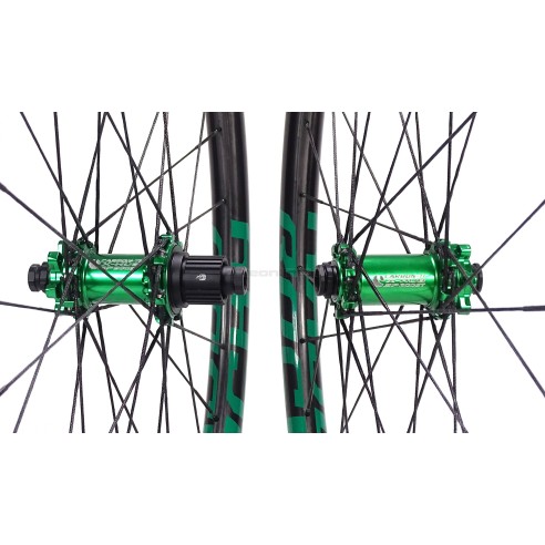 Berd Spokes - Assembly of wheels with Berd PolyLight spokes and alloy nipples