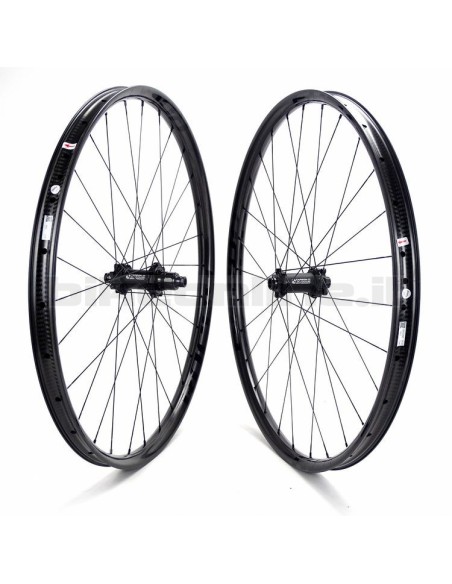 ROCKY KOM 29C 29er / Carbon-Ti X-HUB SP carbon MTB wheelset 1.170g