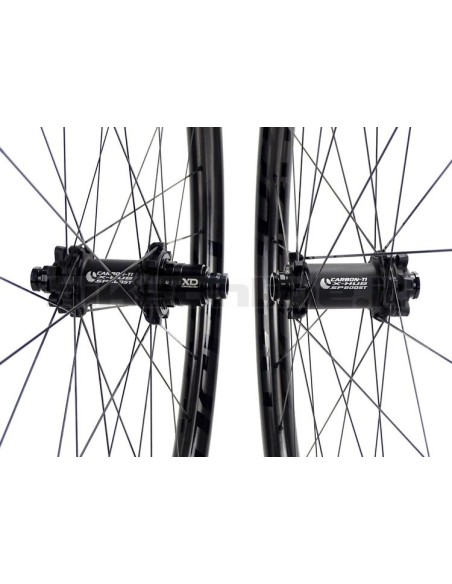 ROCKY KOM 29C 29er / Carbon-Ti X-HUB SP carbon MTB wheelset 1.170g