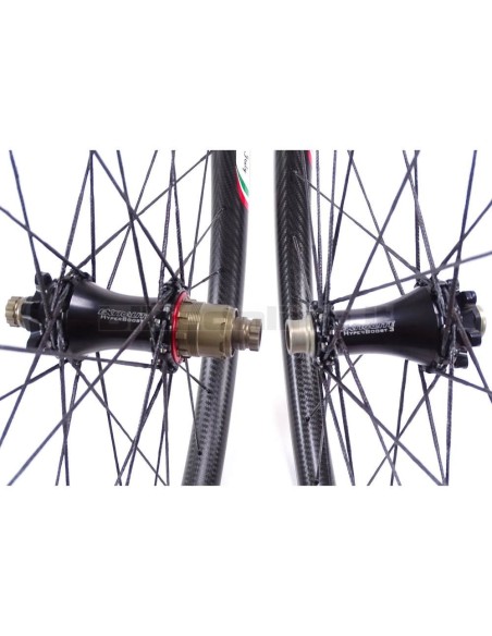 HardWheel AS25 - AS30 - AS35 T800 GrigioCarbonio MTB Wheels / Extralite Hyper3 Carbon MTB wheels 1.110g