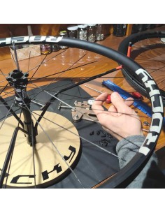 Bikeonline - Smontaggio/montaggio professionale per una singola ruota