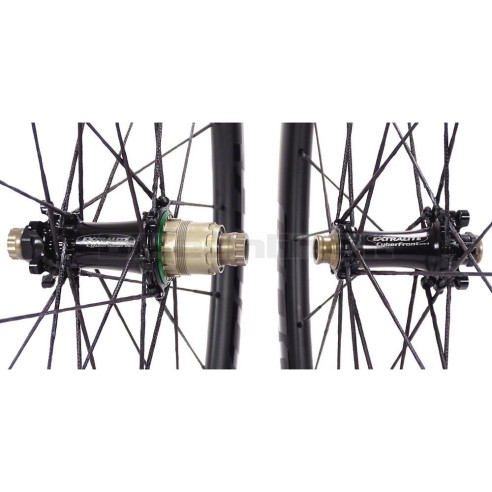 ROCKYROAD 39C DISC CLINCHER BERD / Extralite Cyber SPD-3 DISC carbon wheelset 1050g