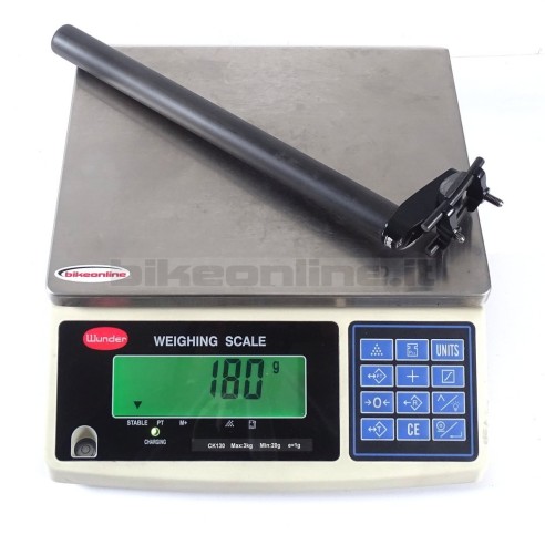 WR Compositi - Reggisella Carbon RSR UD kit SPL Arretramento 37mm  25.4 x 320mm 180g_peso sulla bilancia