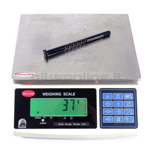 Cruel Components - Asse passante posteriore Maxle 12x170.5mm 37g peso sulla bilancia