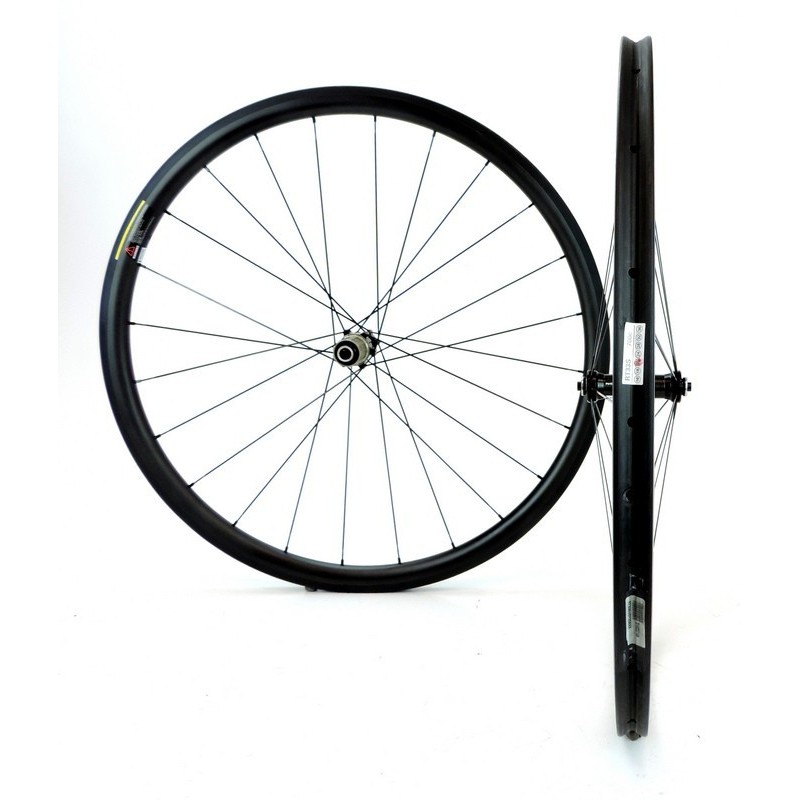 Ruote strada carbon ROADLITE CARBON 33x26 TUBULAR / NOVATEC SP CARBON 1.165g